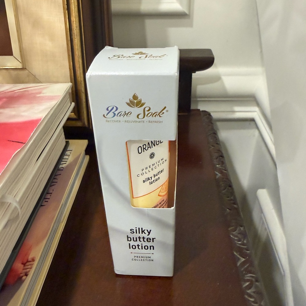 Bare Soak Silky Butter Lotion - Orange
